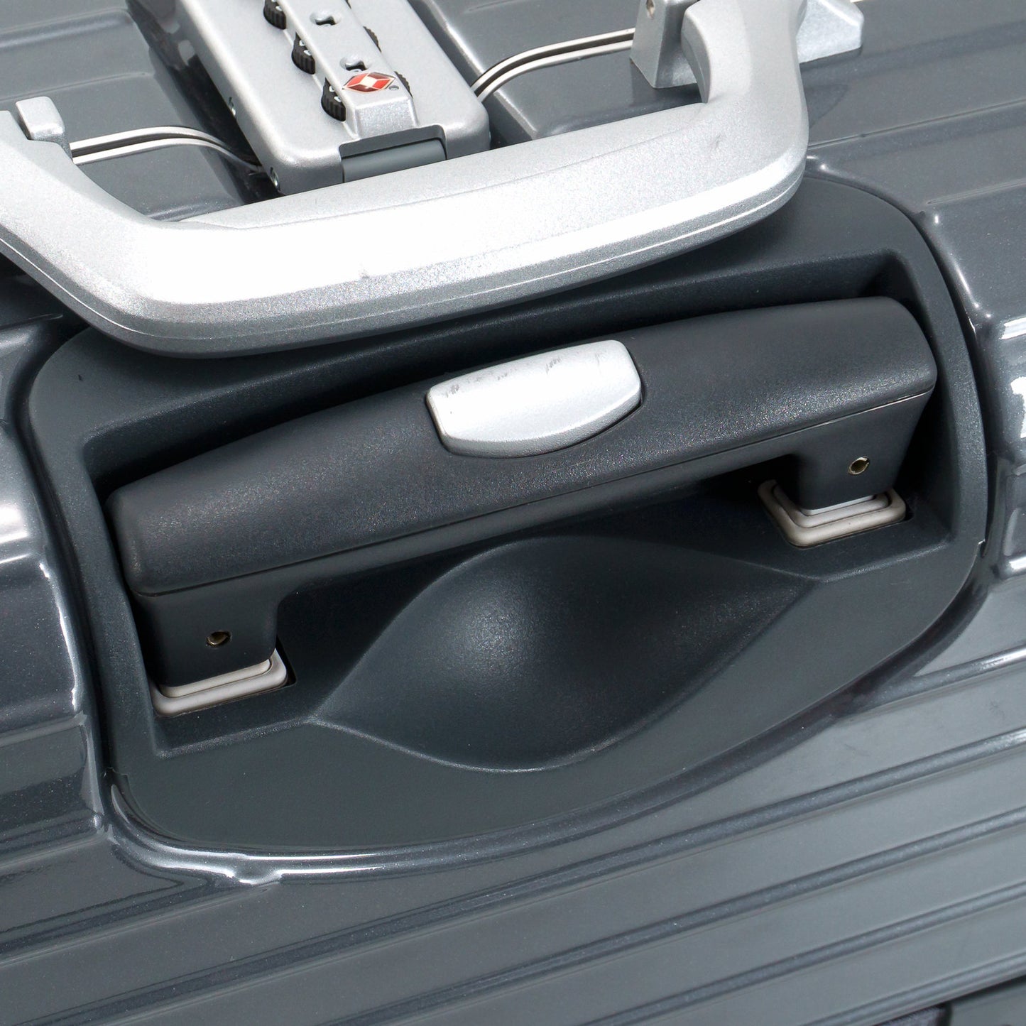 RIMOWA(リモワ) リンボ 28L 4輪 コンパクト