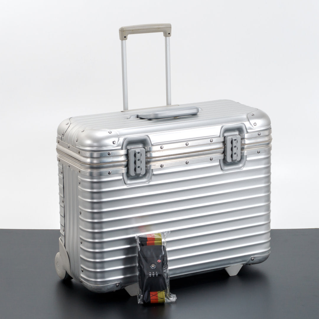 RIMOWA(リモワ) トパーズ 36L 2輪 パイロット – 中古RIMOWA(リモワ
