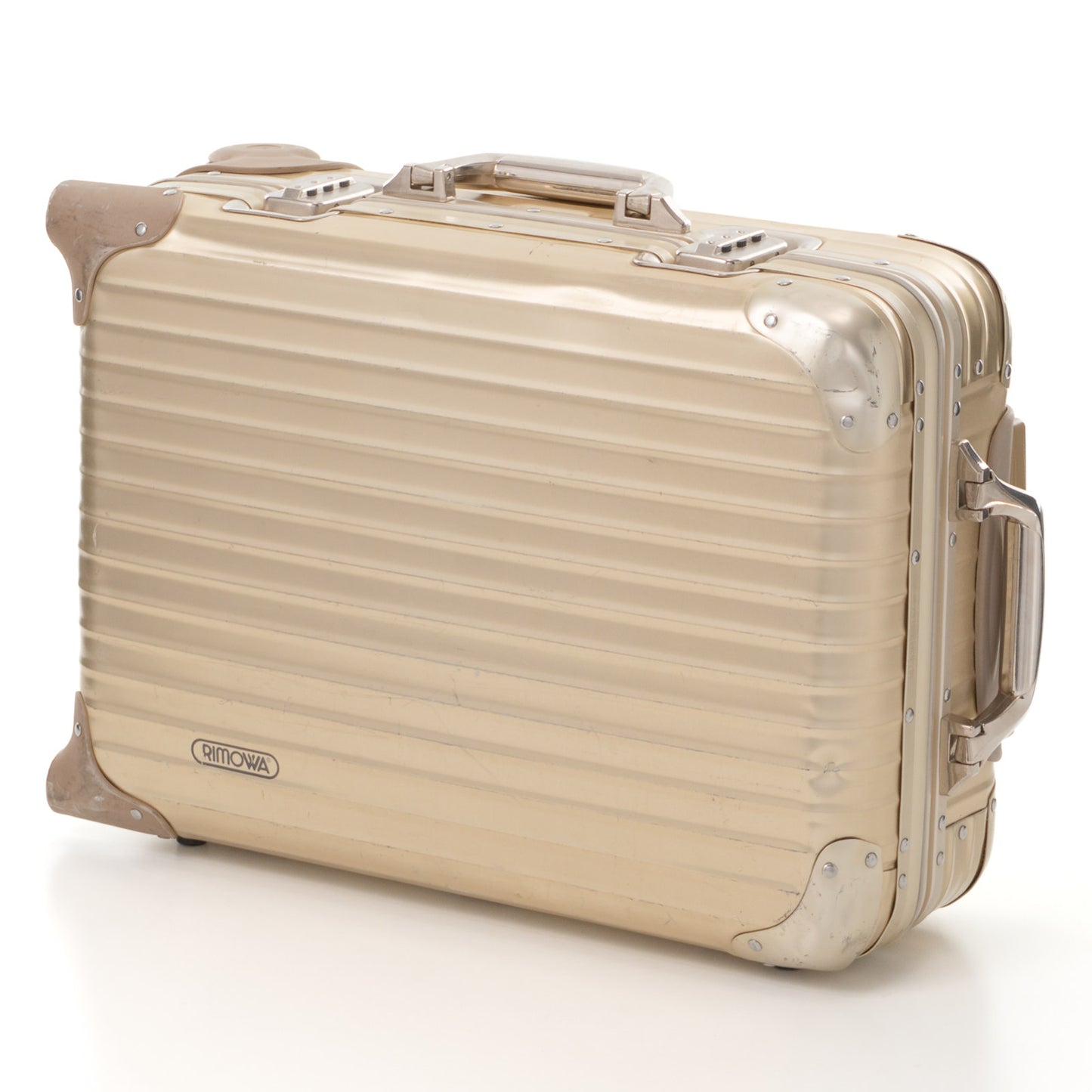 リモワ トパーズ 32L 2輪 キャビンS ゴールド 915.52 中古