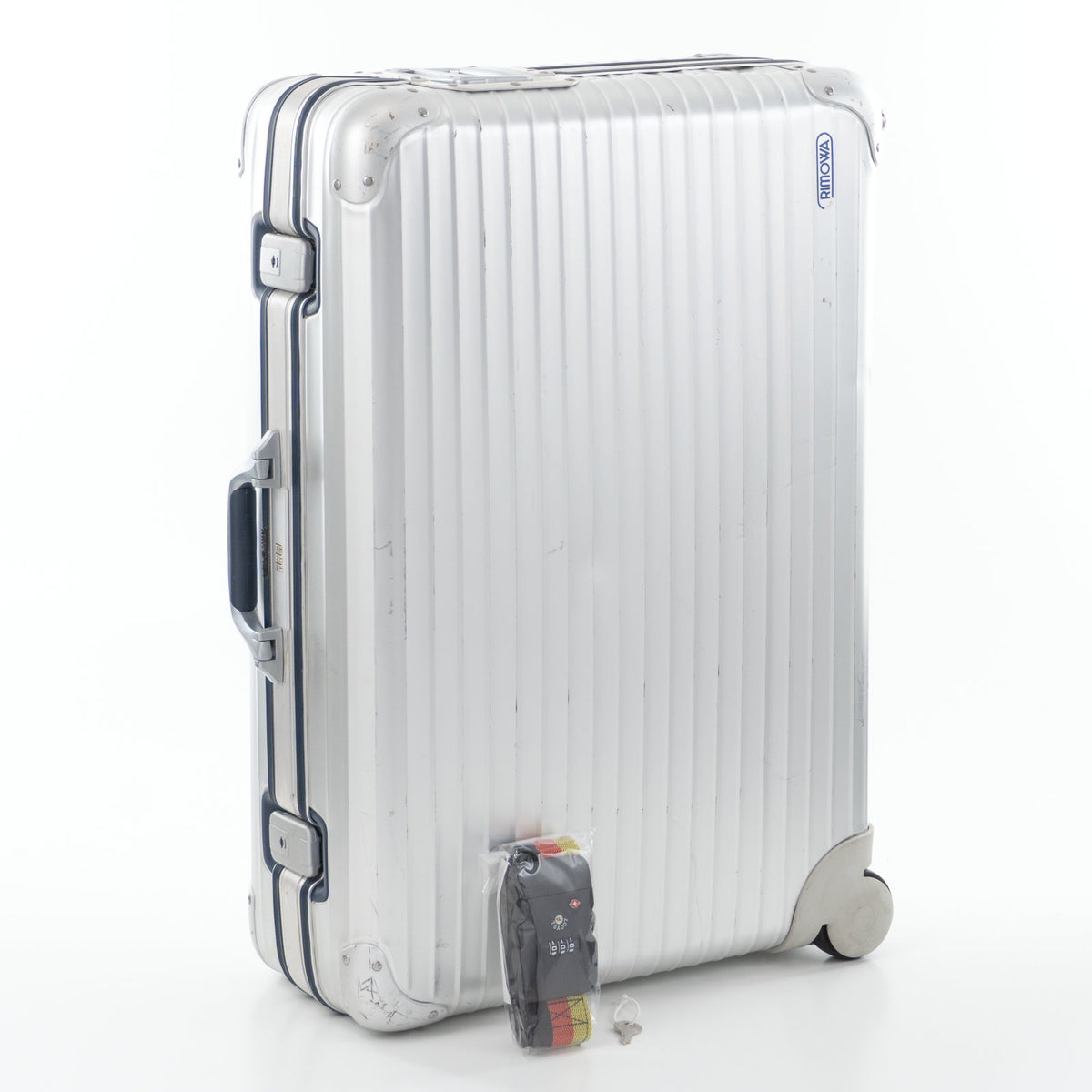 リモワ シルバーインテグラル プルタブハンドル 82L 2輪 チェックインL シルバー 925.70 中古