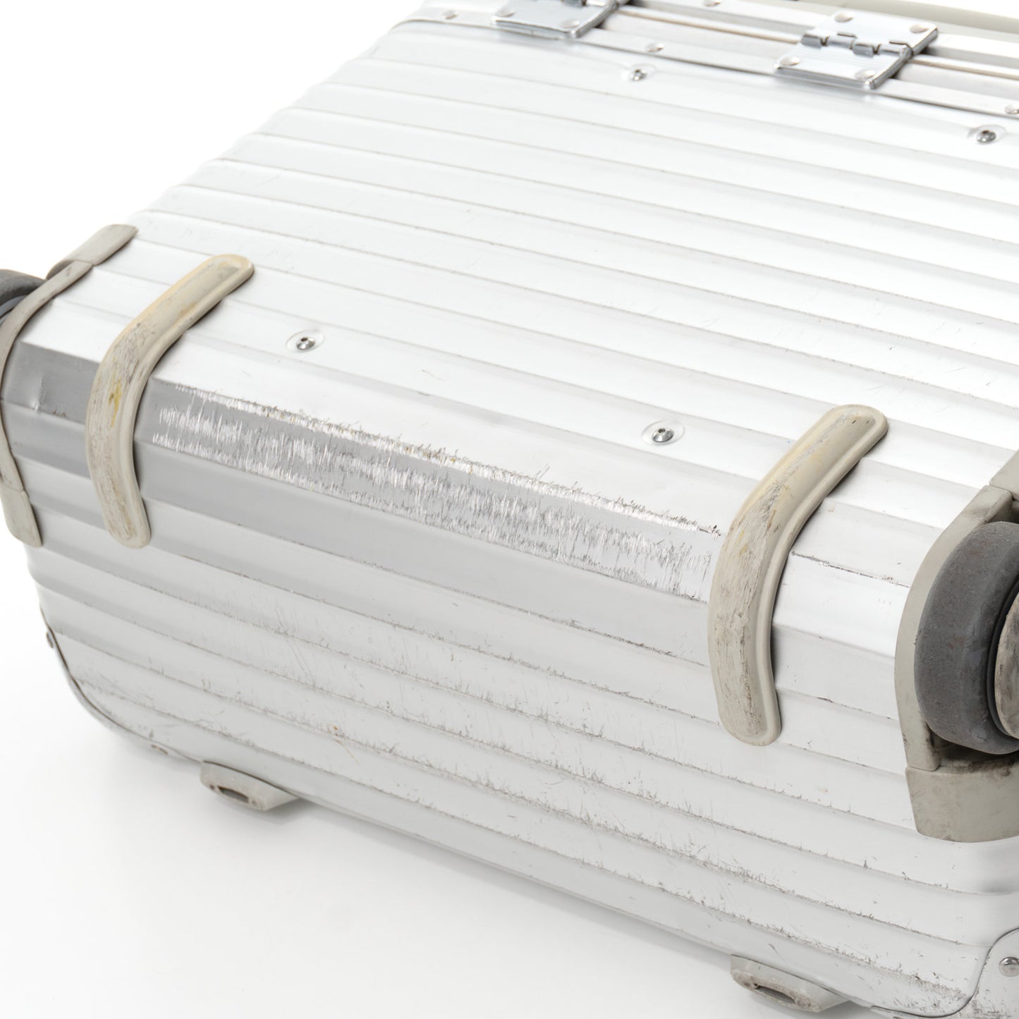 リモワ トパーズ 36L 2輪 パイロット シルバー 928.50 中古