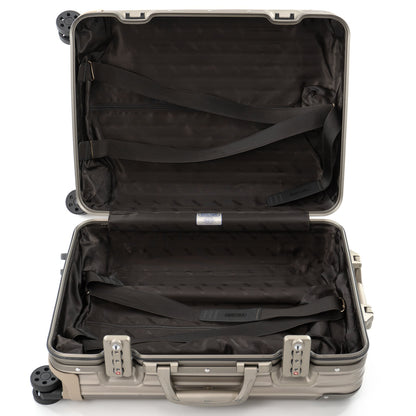 リモワ トパーズ 34L 4輪 キャビン チタニウム 923.53.03.4 中古
