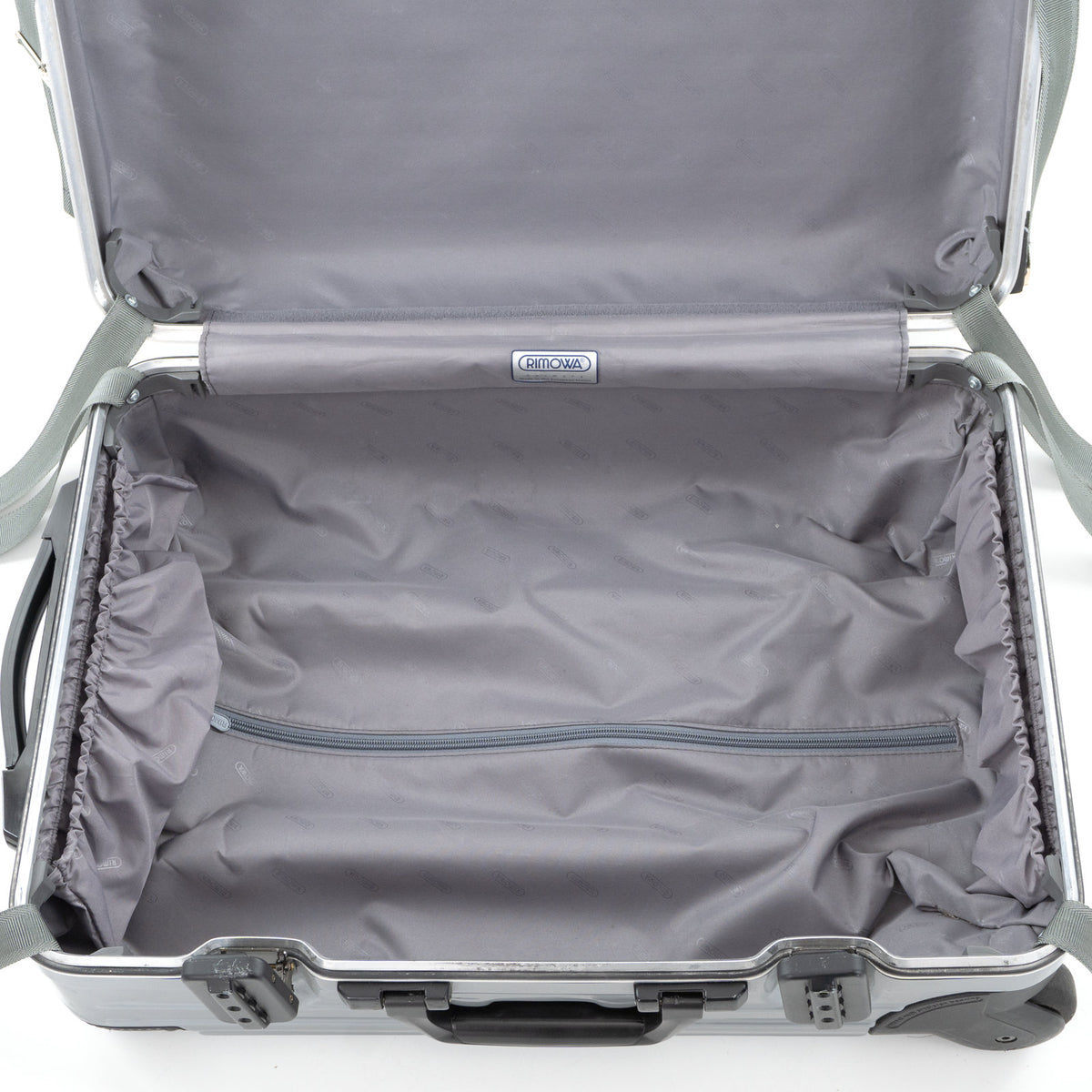 リモワ サンバ 35L 2輪 キャビンS シルバーグレー 836.52 中古