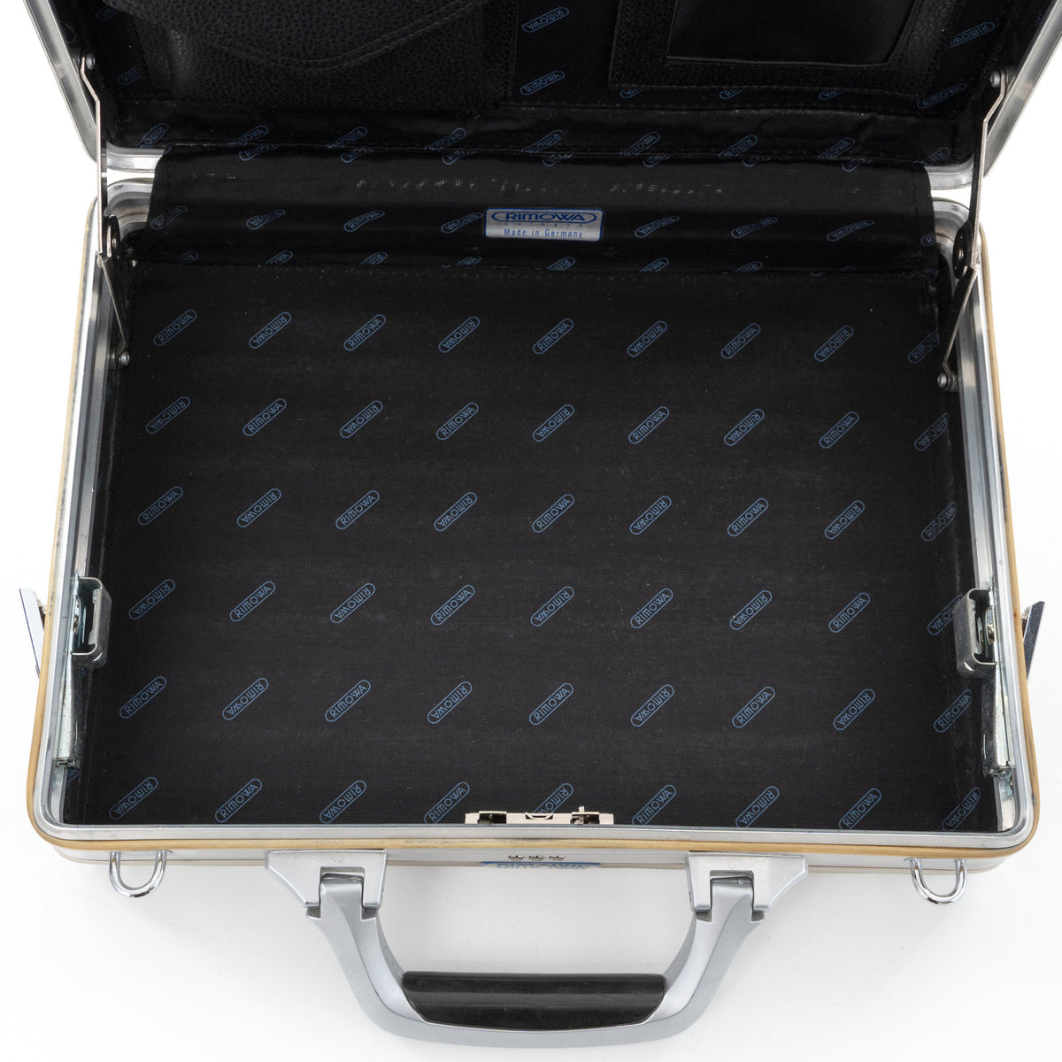 リモワ トパーズ アタッシュケース シルバー 906.09 中古