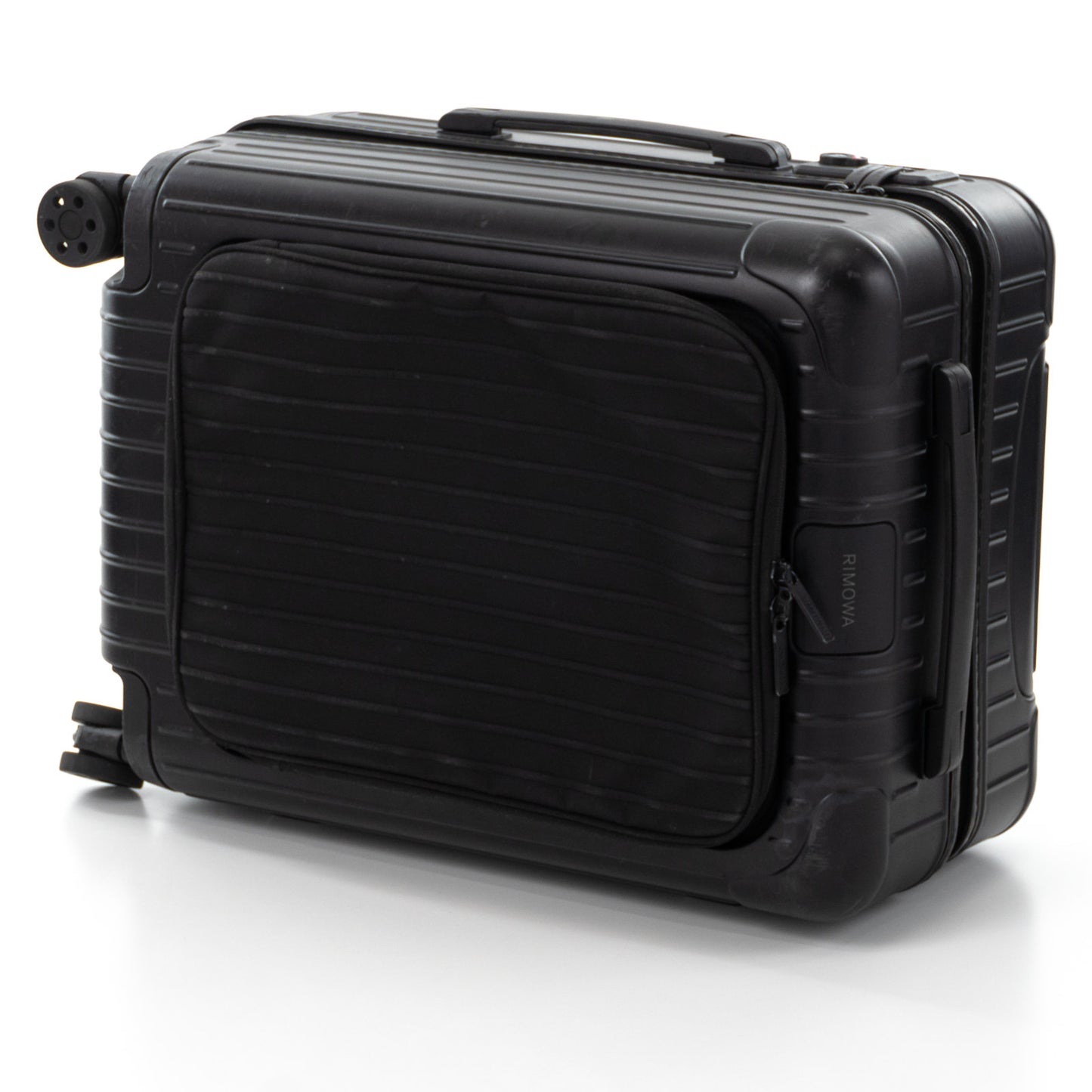 リモワ エッセンシャルスリーブ キャビン 37L 4輪 マットブラック 842.53.63.4.63.4 中古