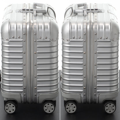 リモワ オリジナル コンパクト 29L 4輪 シルバー 925.40.00.4 中古