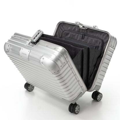 リモワ オリジナル コンパクト 29L 4輪 シルバー 925.40.00.4 中古