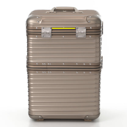 リモワ トパーズ 10L 2輪 ワインケース チタニウム 920.90 中古