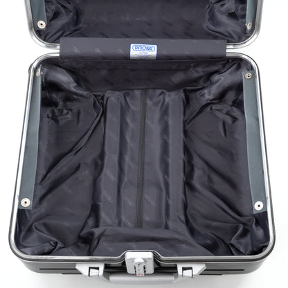 リモワ リンボ 27L 4輪 コンパクト グロスブラック 881.40.50.4 中古