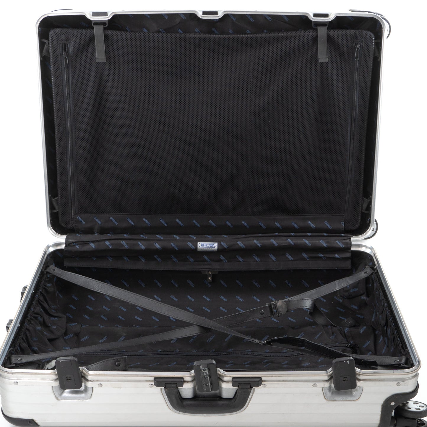 リモワ ユナイテッドアローズ トパーズ 104L 4輪 XL シルバー 984.13 中古