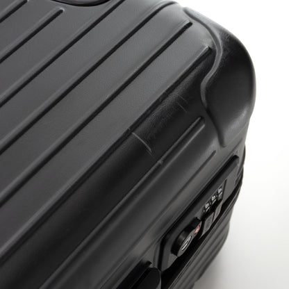 リモワ エッセンシャル キャビンプラス 45L 4輪 マットブラック 832.56.63.4 中古