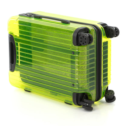 リモワ エッセンシャル キャビン 36L 4輪 ネオンライム 832.90.02.8 中古