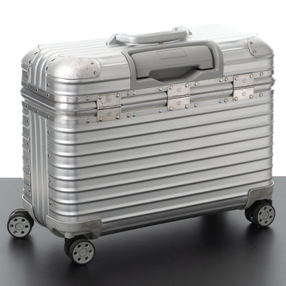 リモワ オリジナル パイロット 31L 4輪 シルバー 925.51.00.4 中古