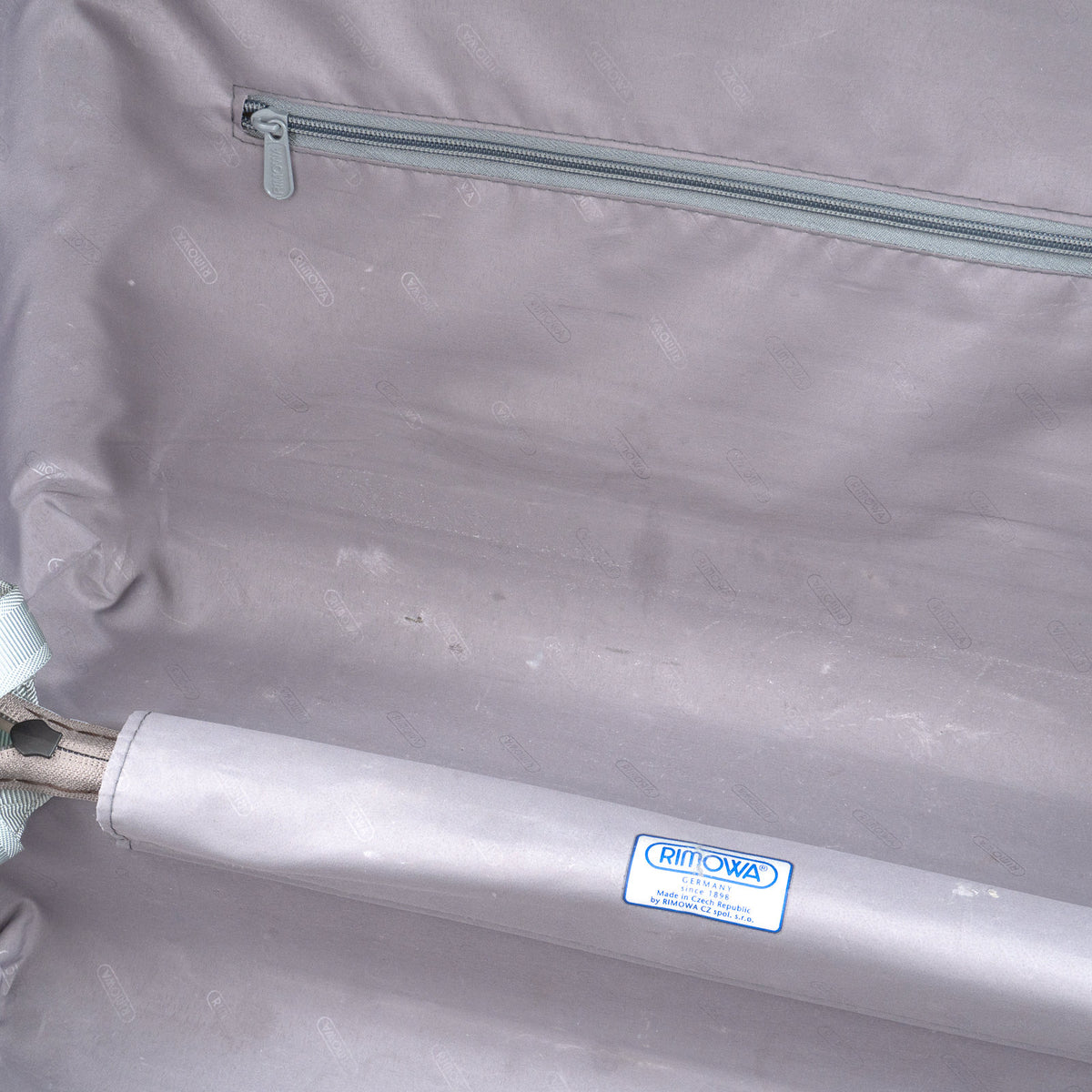 リモワ ルフトハンザ サルサ 33L 4輪 キャビンS サンドゴールド 894.83 中古