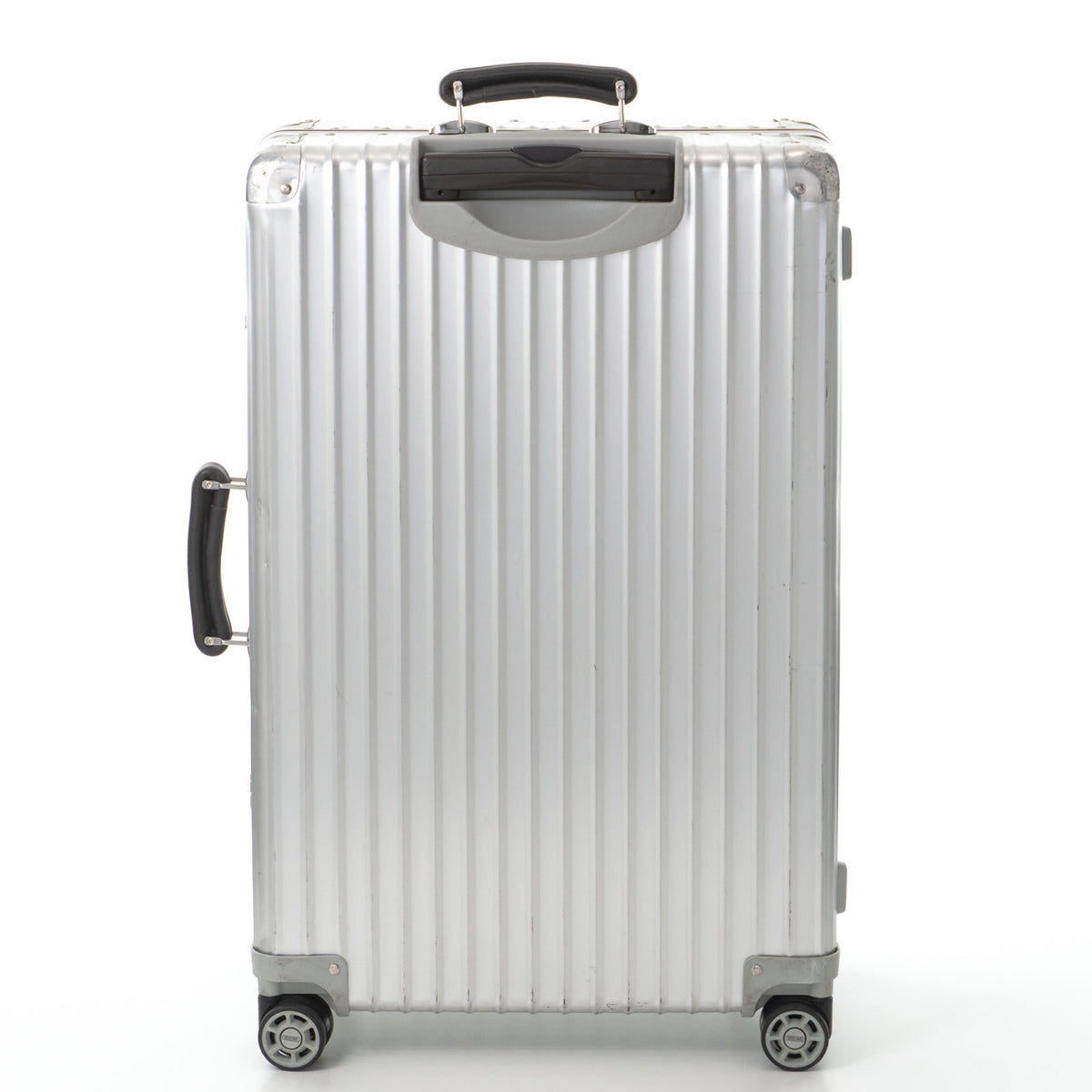 リモワ クラシックフライト 60L 4輪 チェックインM シルバー 971.63.00.4 中古
