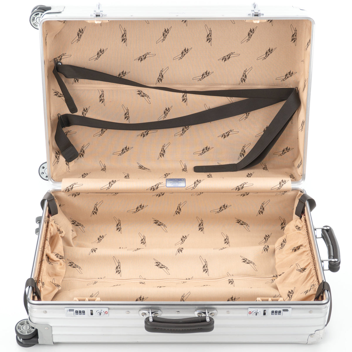 リモワ クラシックフライト 60L 4輪 チェックインM シルバー 971.63.00.4 中古