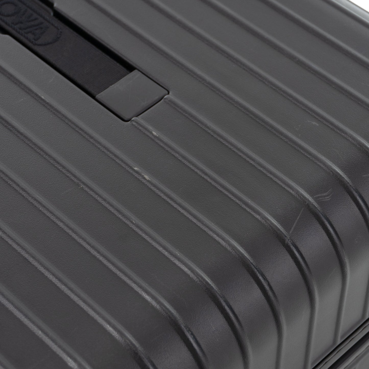 リモワ ボレロ 30L 4輪 コンパクト 865.50.32.4 マットブラック 中古