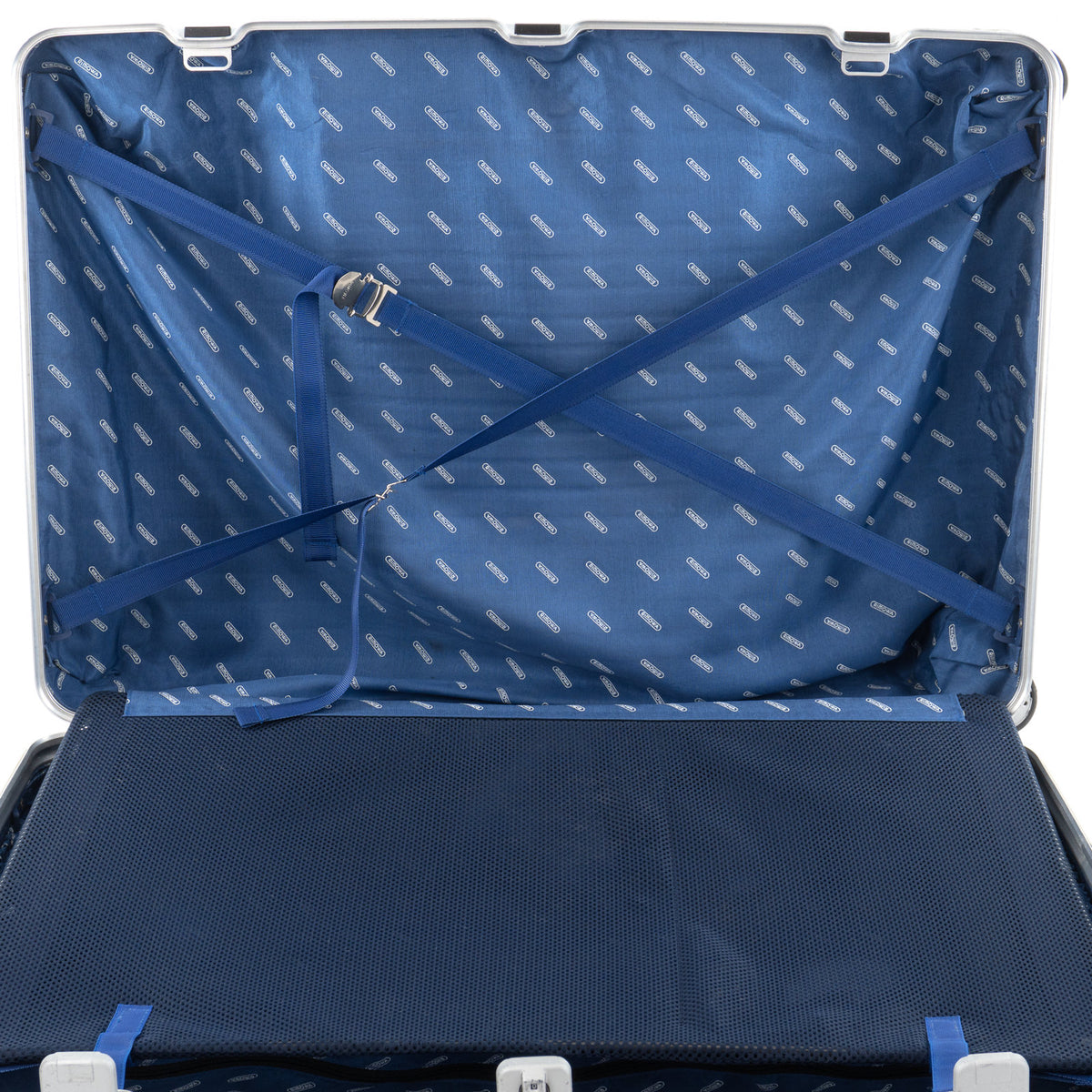 リモワ トパーズ 104L 4輪 XL シルバー 932.77 中古