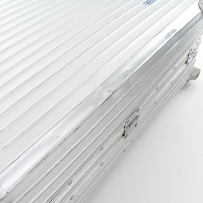 リモワ トパーズ 104L 4輪 XL シルバー 932.77 中古