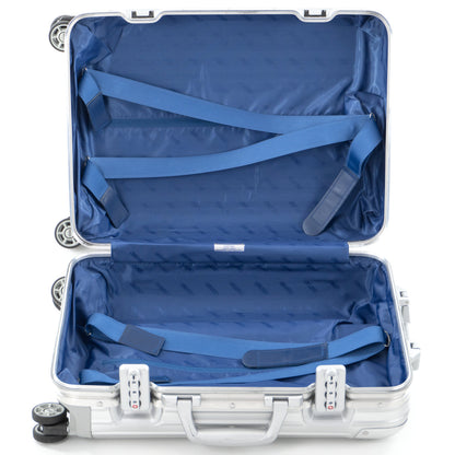 リモワ トパーズ 32L 4輪 キャビンS シルバー 923.52.00.4 中古