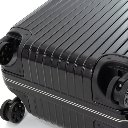 リモワ ハイブリッド チェックインM 60L 4輪 グロスブラック 883.63.62.4 中古