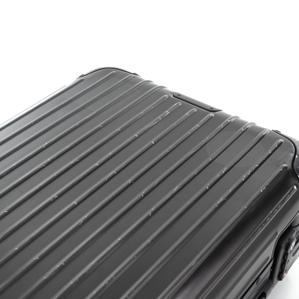 リモワ オリジナル キャビンS 31L 4輪 ブラック 925.52.01.4 中古