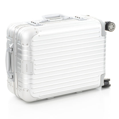 リモワ オリジナル キャビン 35L 4輪 シルバー 925.53.00.4 中古