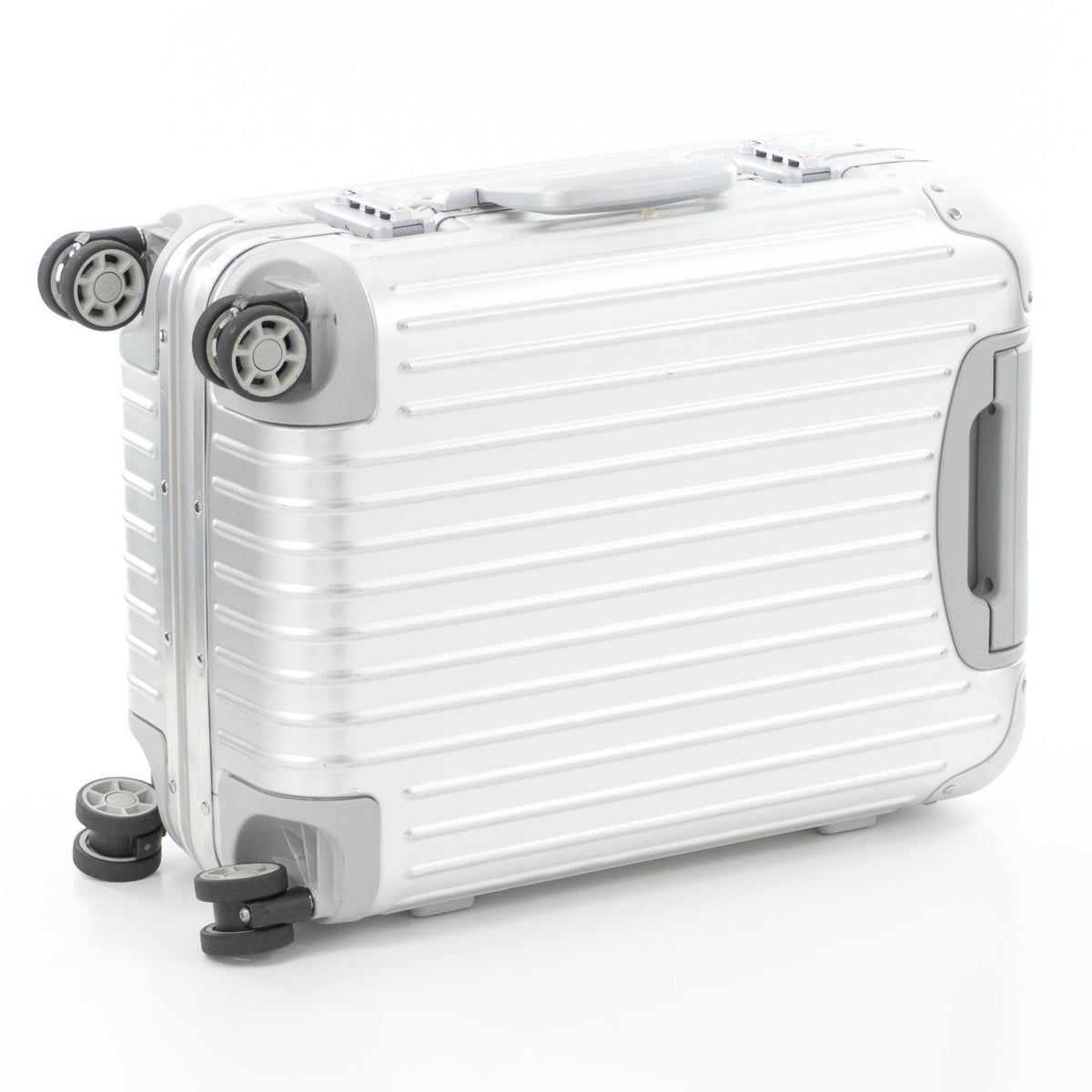 リモワ オリジナル キャビン 35L 4輪 シルバー 925.53.00.4 中古