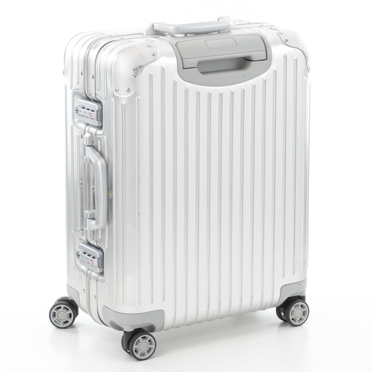 リモワ オリジナル キャビンプラス 49L 4輪 シルバー 925.56.00.4 中古