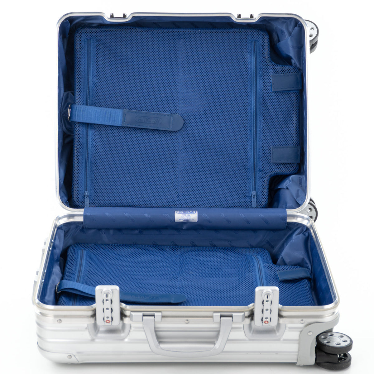 リモワ トパーズ 45L 4輪 キャビンプラス シルバー 932.56 中古