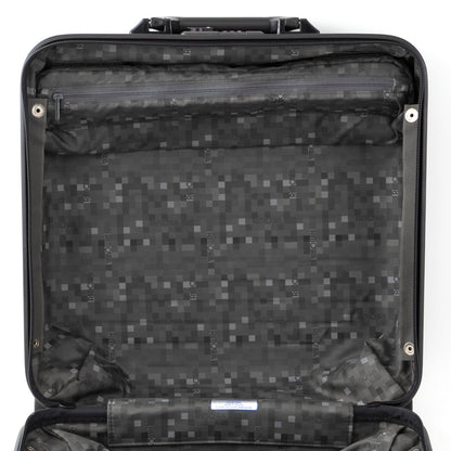 リモワ サルサ 27L 4輪 コンパクト マットブラック 810.40.32.4 中古