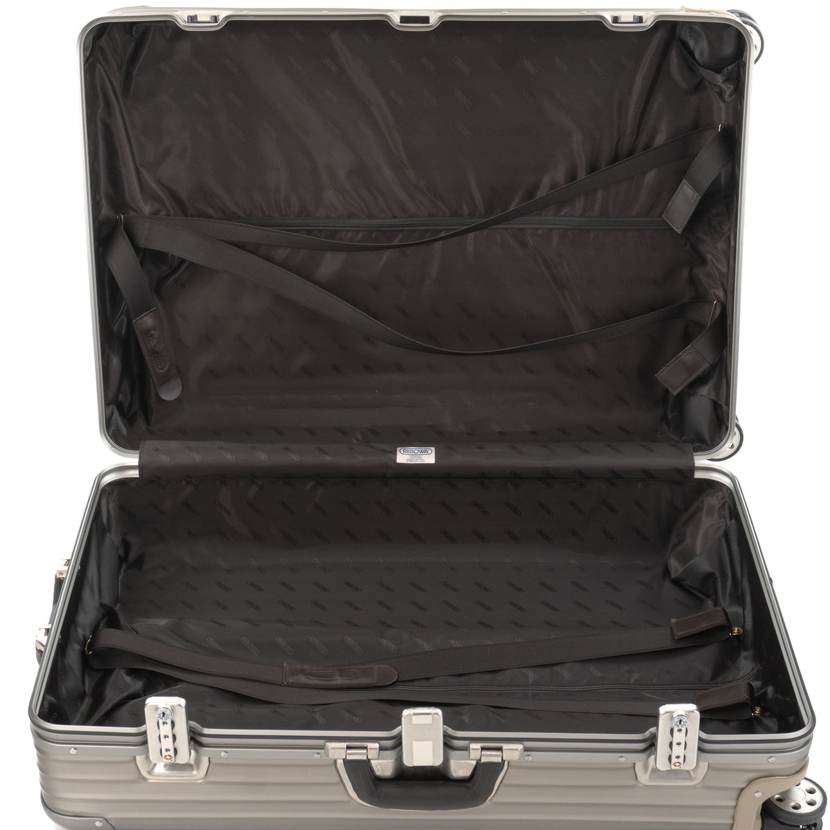 リモワ トパーズ 104L 4輪 XL チタニウム 945.77 中古