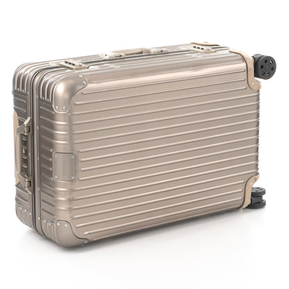 リモワ オリジナル チェックインM 60L 4輪 チタニウム 925.63.03.4 中古
