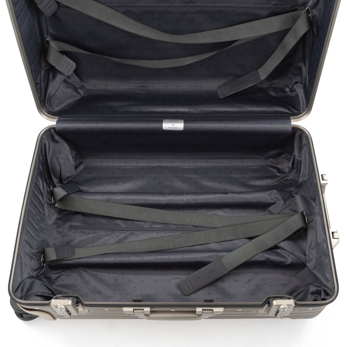 リモワ オリジナル チェックインM 60L 4輪 チタニウム 925.63.03.4 中古