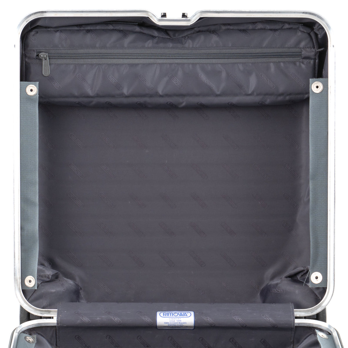 リモワ リンボ 28L 4輪 コンパクト ナイトブルー 891.40 中古