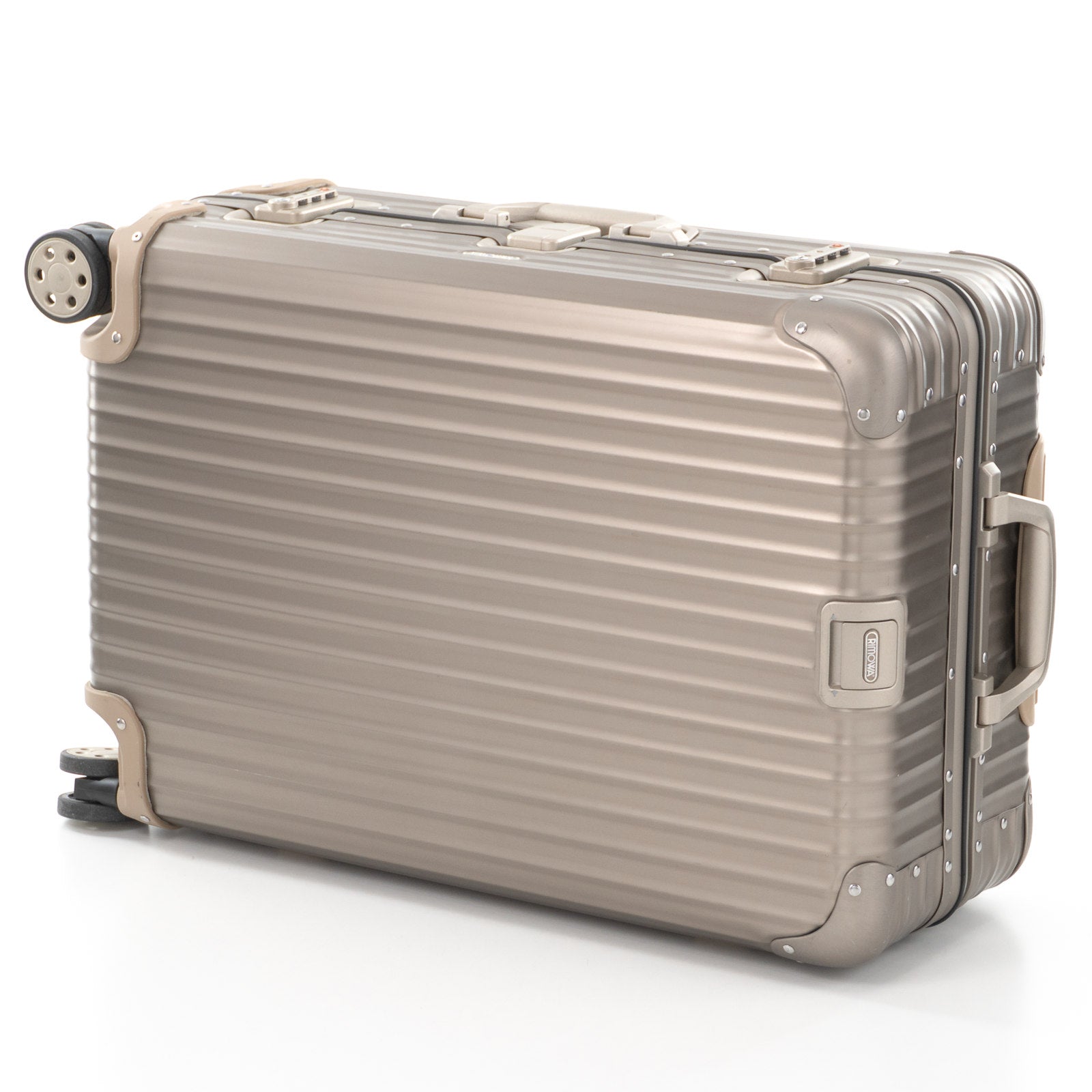 リモワ トパーズ 64L 4輪 チェックインM チタニウムシャンパンゴールド