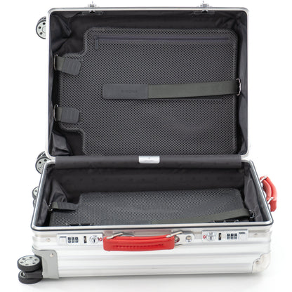 リモワ クラシック キャビン 36L 4輪 シルバー 972.53.00.4 中古