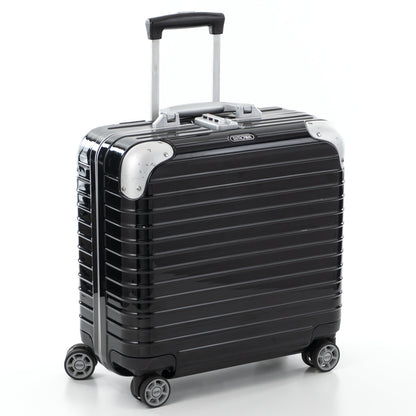 リモワ リンボ 27L 4輪 コンパクト グロスブラック 881.40.50.4 中古