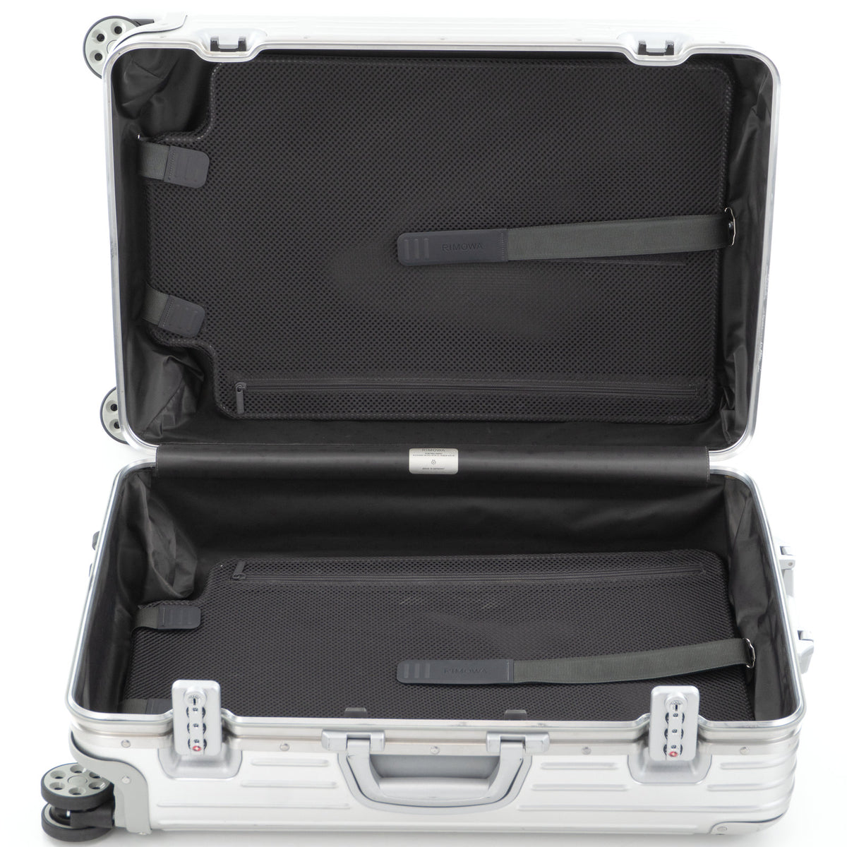 リモワ オリジナル チェックインM 60L 4輪 シルバー 925.63.00.4 中古