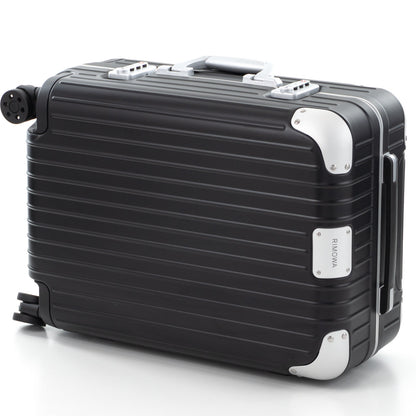 リモワ ハイブリッド キャビン 37L 4輪 マットブラック 883.53.63.1 中古