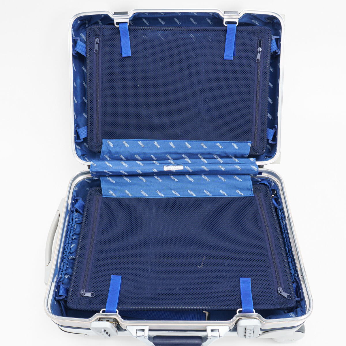 RIMOWA(リモワ) シルバーインテグラル 32L 2輪 キャビンS