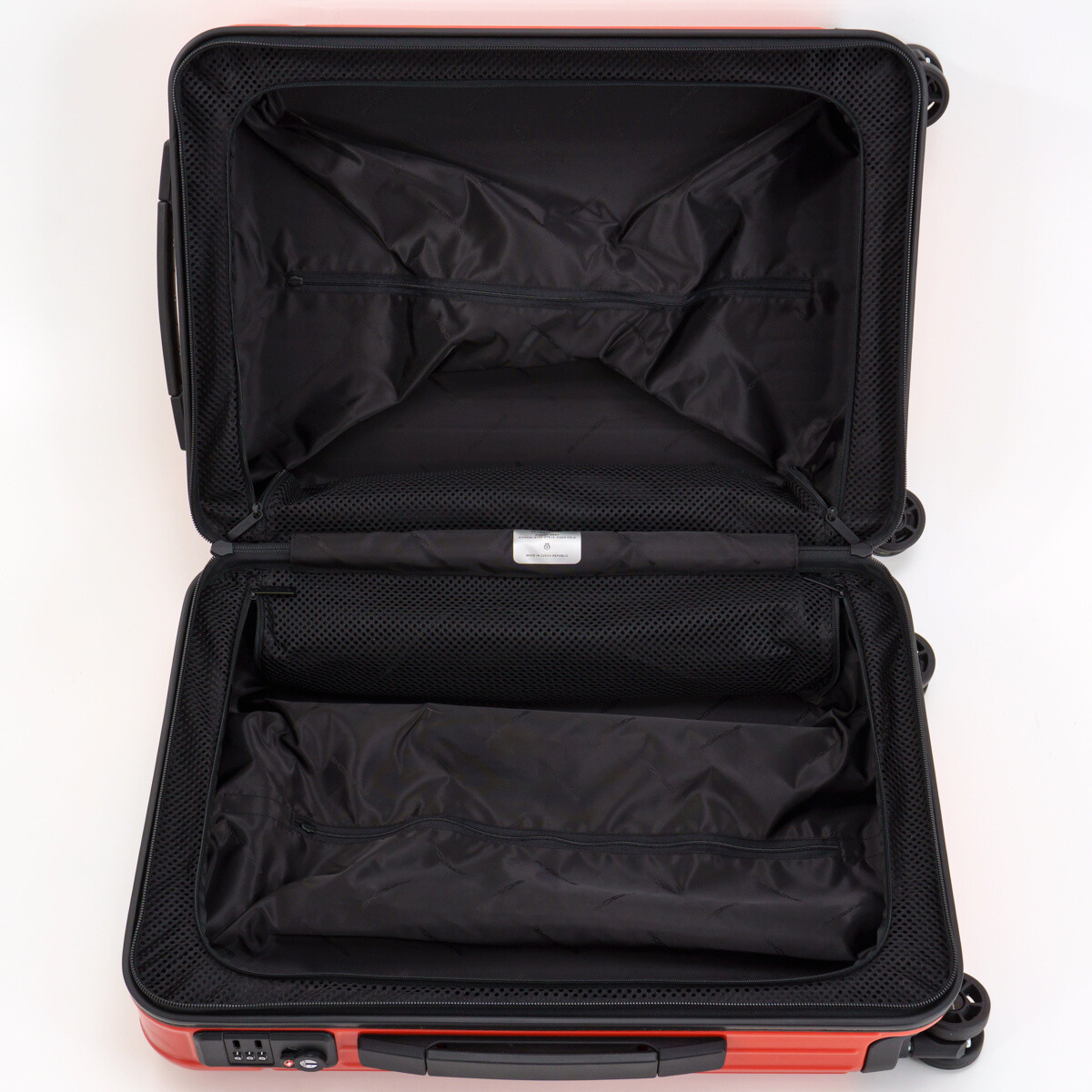 RIMOWA(リモワ) エッセンシャル キャビンS 32L 4輪