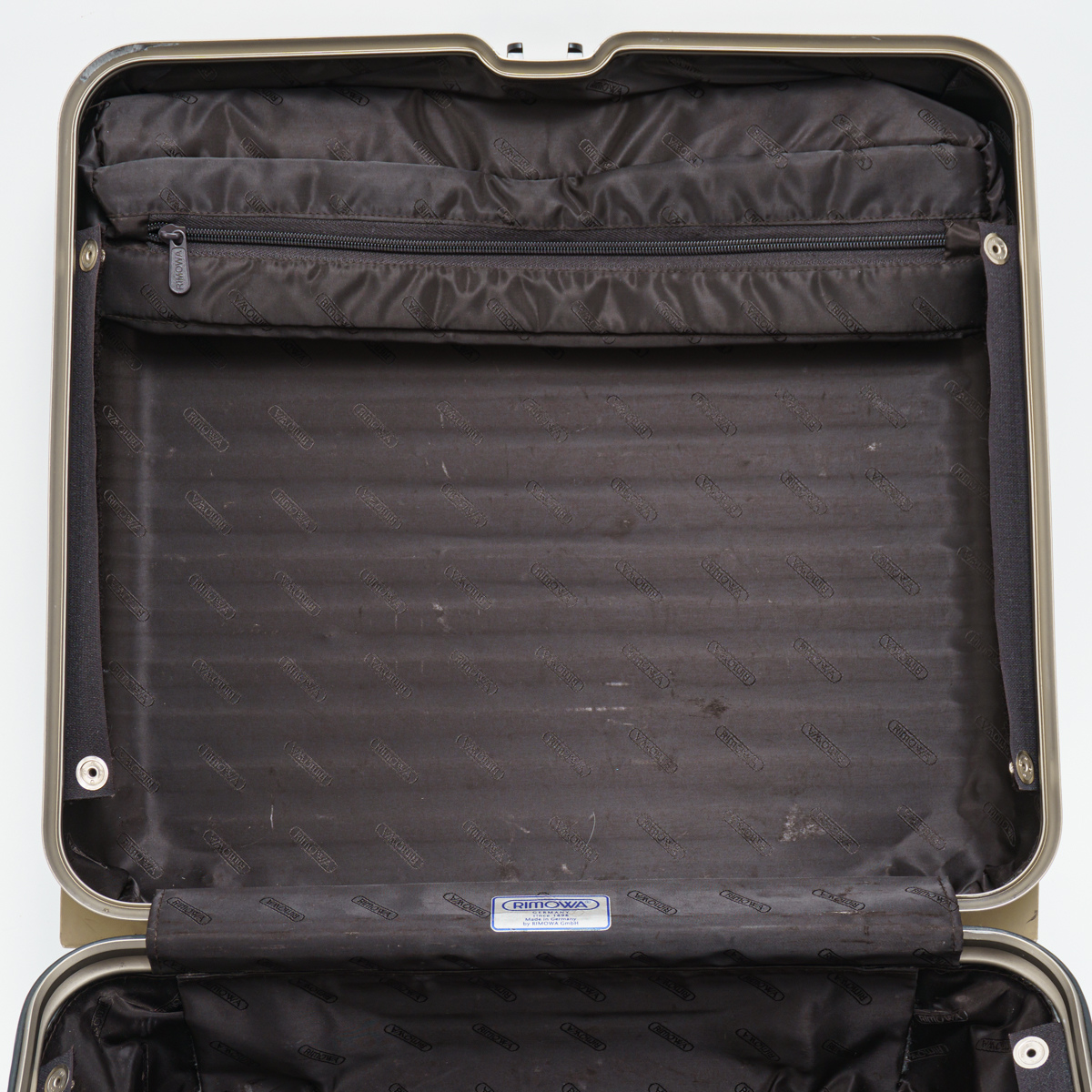 RIMOWA(リモワ) トパーズ 28L 2輪 コンパクト