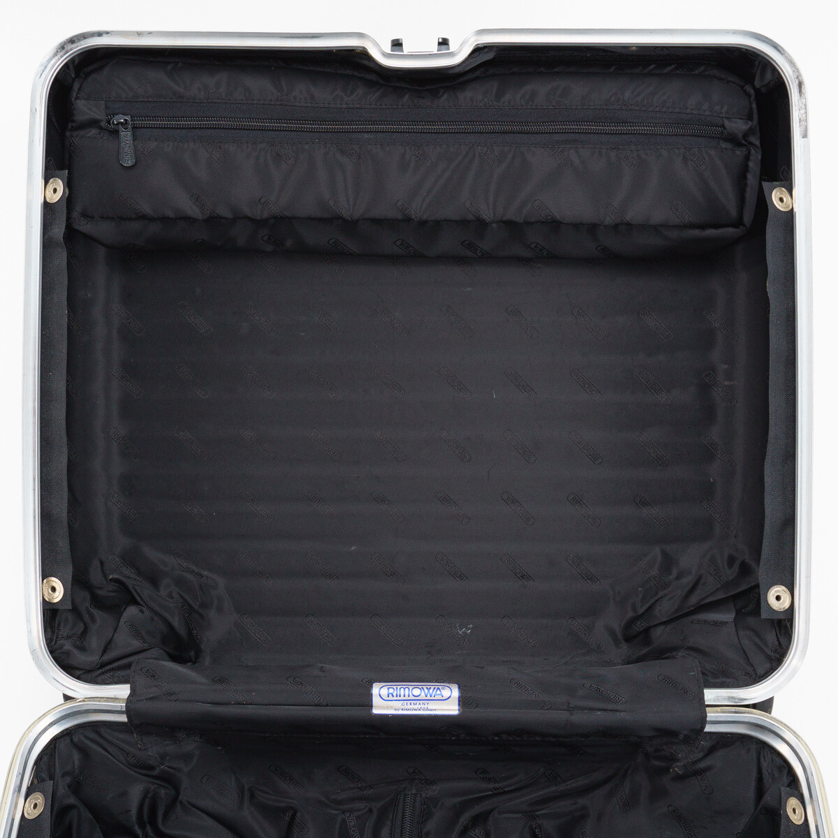 RIMOWA(リモワ) トパーズ 26L 4輪 キャビン