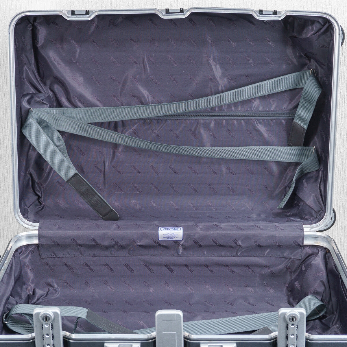 RIMOWA(リモワ) リンボ 55L 4輪 チェックインM