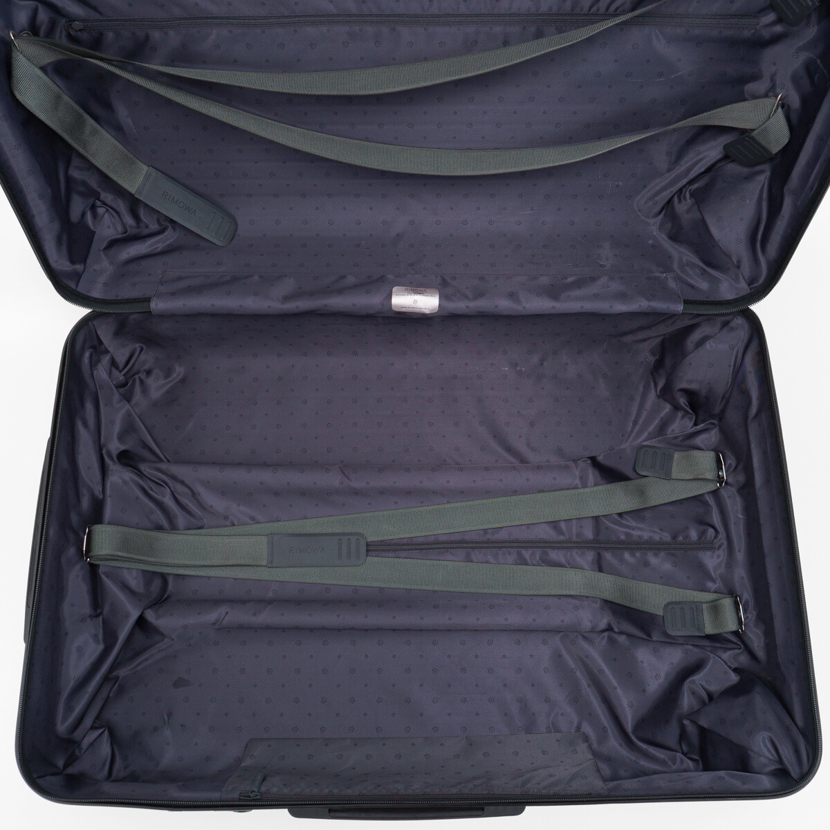 RIMOWA(リモワ) エッセンシャル チェックインL 85L 4輪