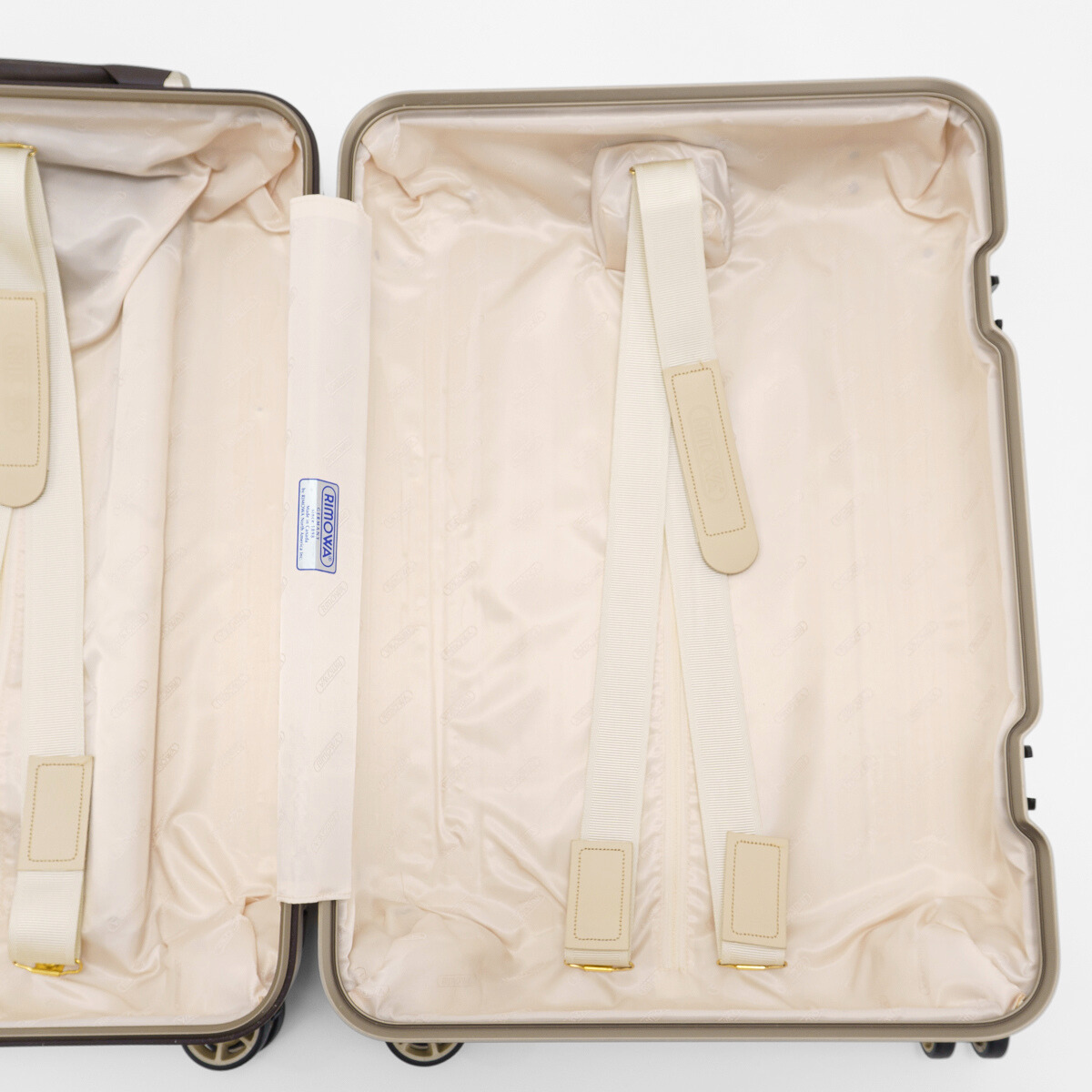 RIMOWA(リモワ) リンボ 32L 4輪 キャビンS