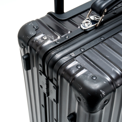 RIMOWA(リモワ) クラシック キャビン 36L 4輪