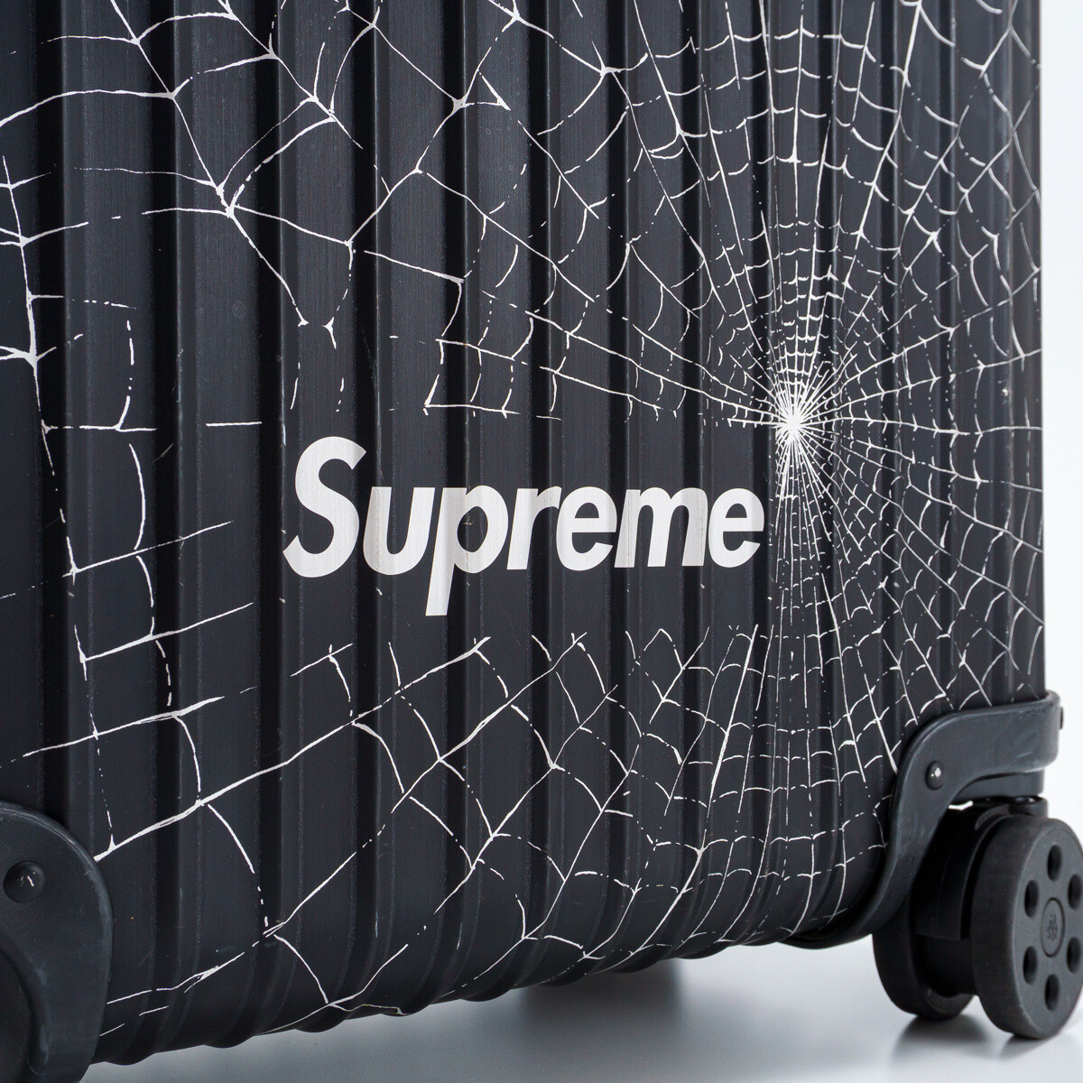 RIMOWA(リモワ) Supreme(シュプリーム) オリジナル キャビンプラス 49L 4輪