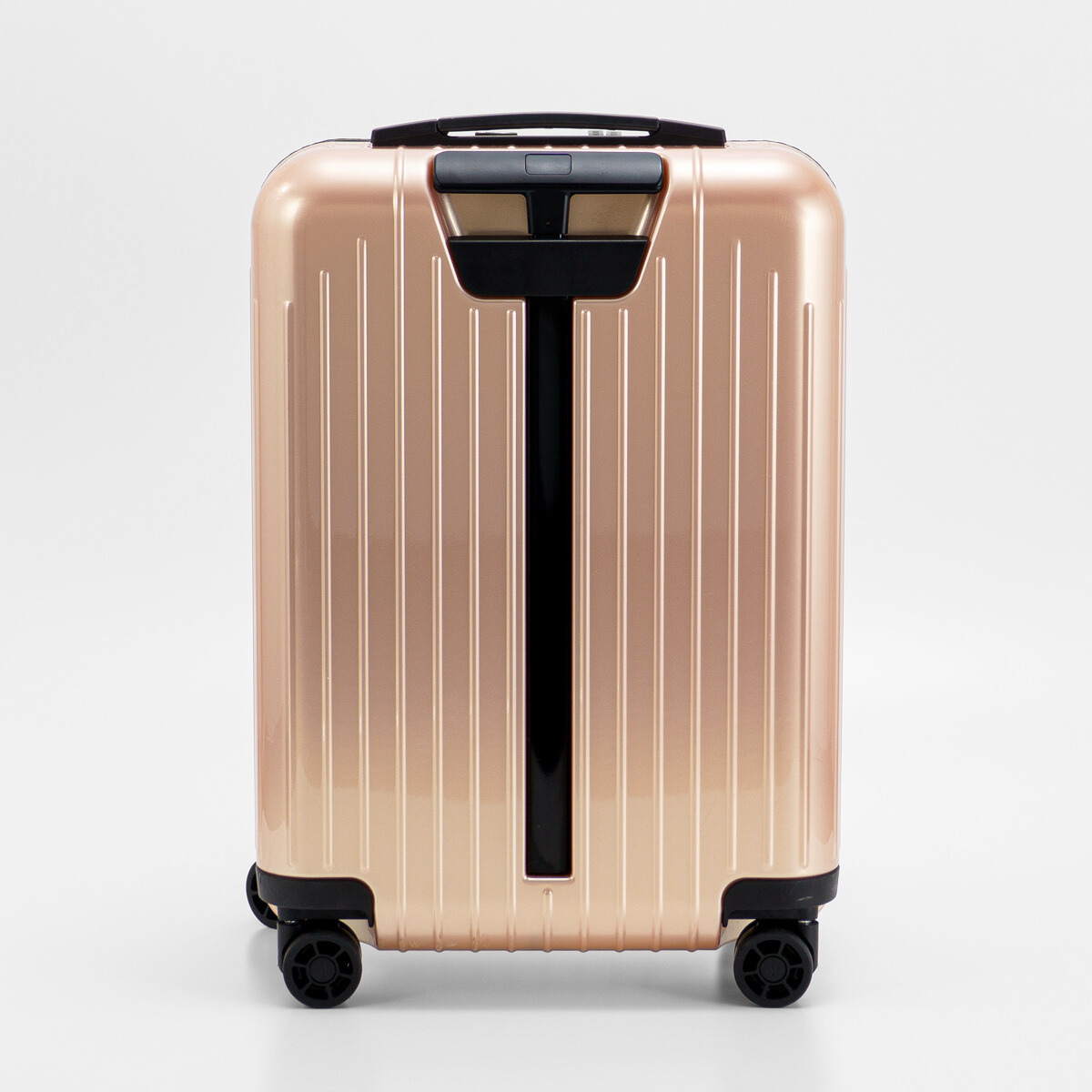 RIMOWA(リモワ) エッセンシャルライト キャビン 37L 4輪